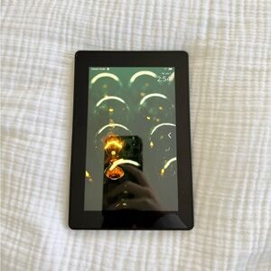 Kindle fire HD tablet